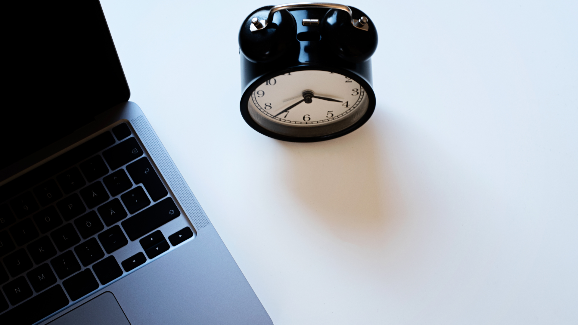Mind Over Media: Cultivating Mental Wellness in the Social Era